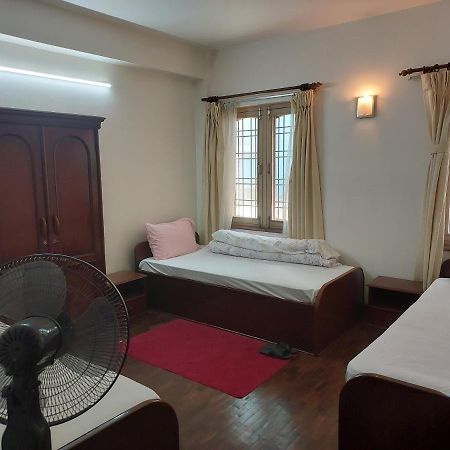 Lalitpur Nepal Christian Guest House מראה חיצוני תמונה